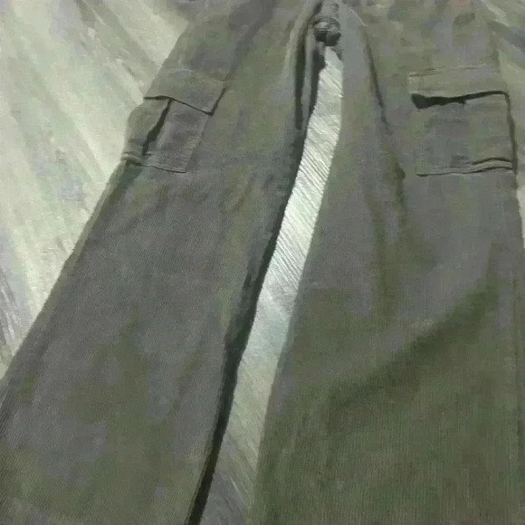 Tinsel Town cargo pant - Picture 4 of 8